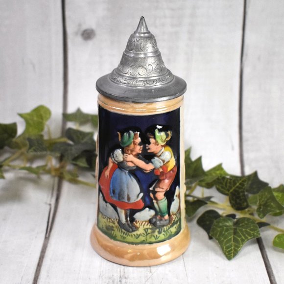 Vintage German Lidded Beer Stein - Kissing Couple by Reinhold Merkelbach - Picture 3 of 8